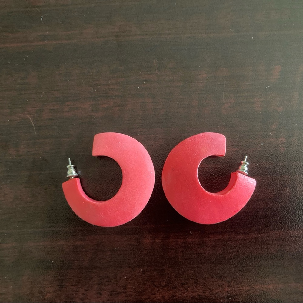 Vintage 1980's Hot Pink Chunky Balsa Wood Earrings Pierced New Wave Avant Garde
